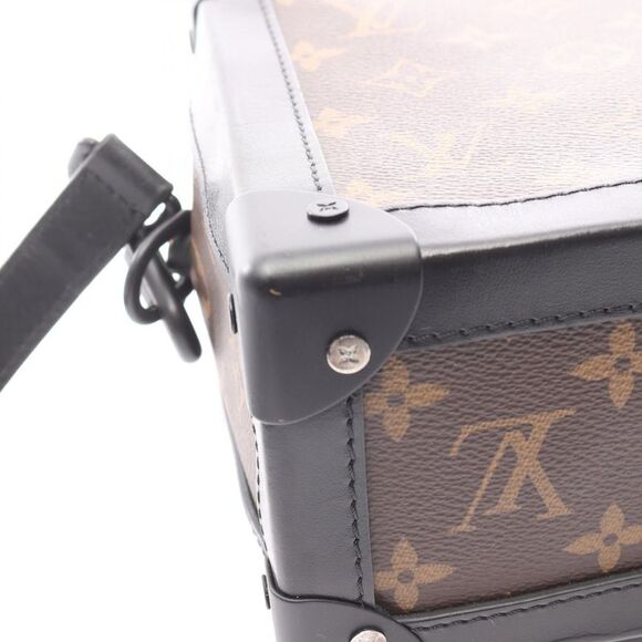 Louis Vuitton Soft Trunk Shoulder Bag - Picture 10 of 10